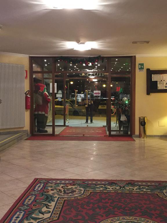 Hotel Relais Des Alpes Oulx Екстериор снимка