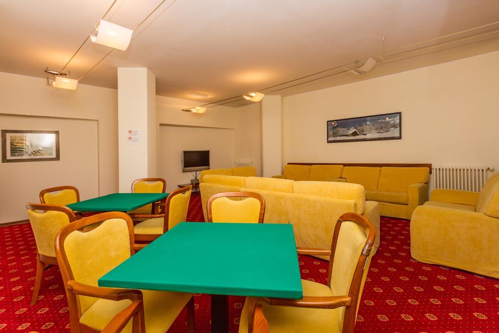 Hotel Relais Des Alpes Oulx Екстериор снимка