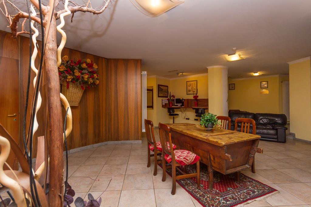 Hotel Relais Des Alpes Oulx Екстериор снимка