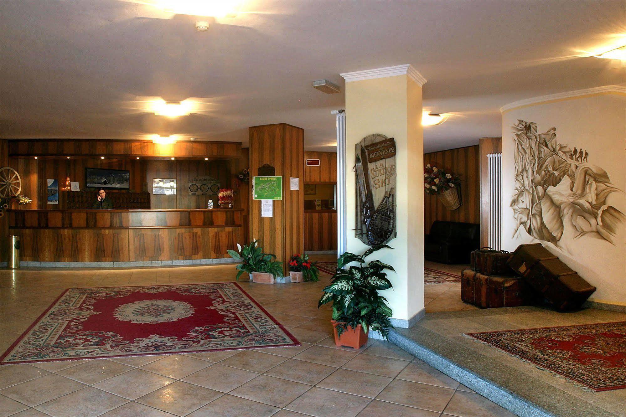 Hotel Relais Des Alpes Oulx Екстериор снимка